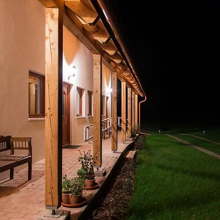 Almafas Apartmanhaz Orseg Apartment *