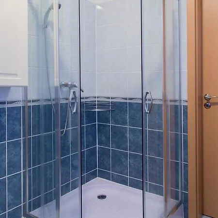 Almafas Apartmanhaz Orseg *