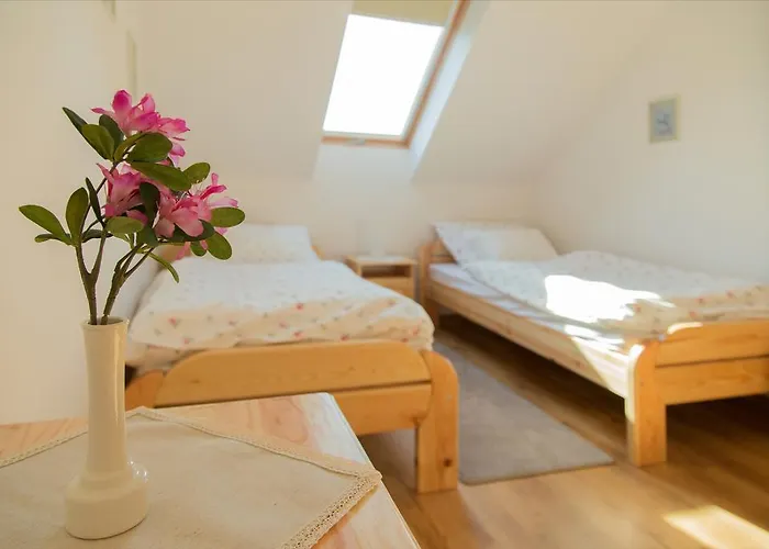 公寓 Almafas Jakuzzis Apartmanhaz Orseg Kerkakutas